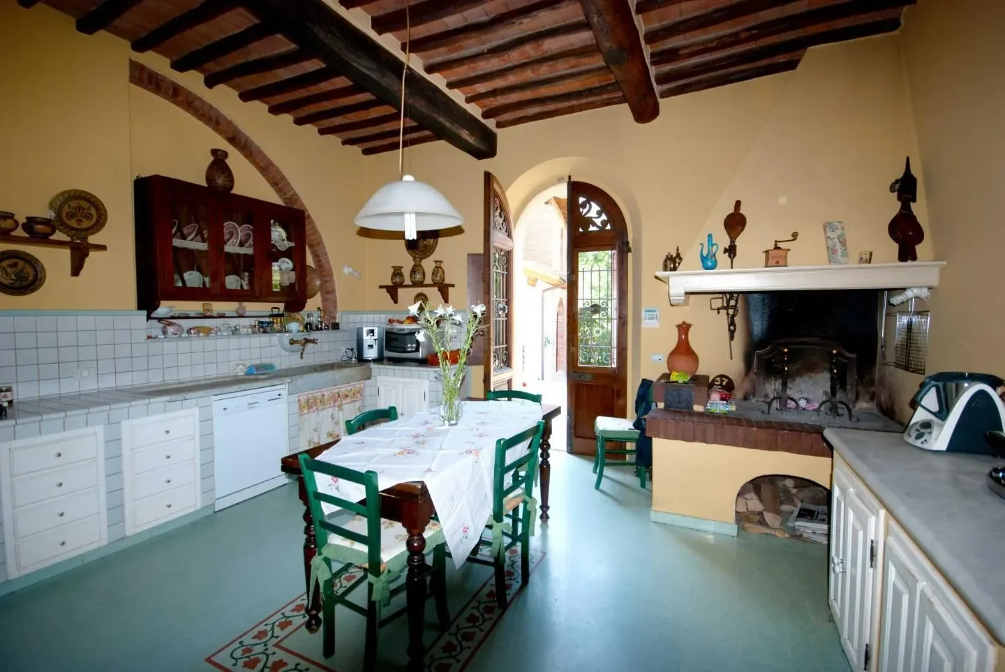 Galleno, Galleno, Tuscany, Italy. - Photo 1