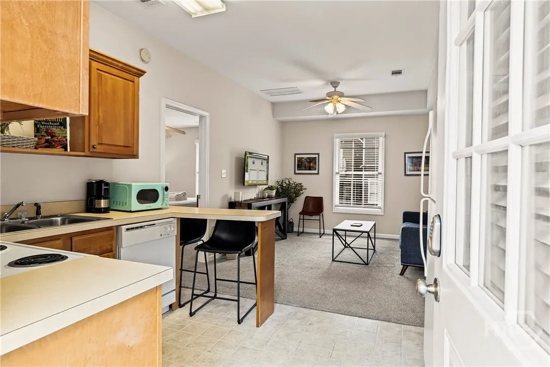 409 E Park Avenue, Savannah, Georgia, United States. - Photo 26