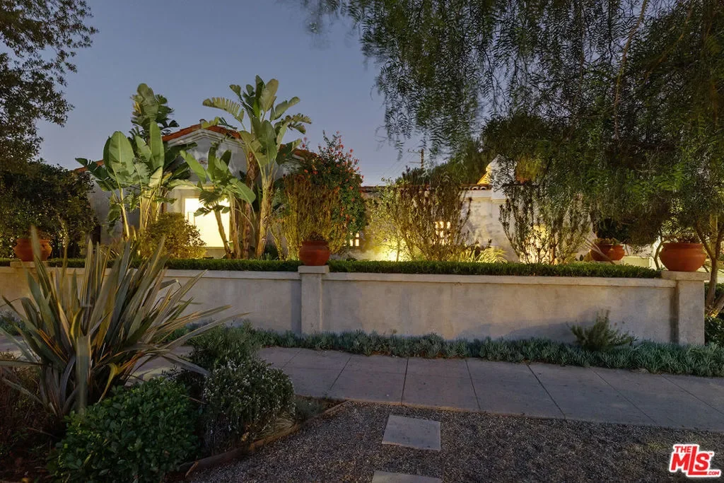 1772 S Ogden Drive, Los Angeles, California, United States. - Photo 12
