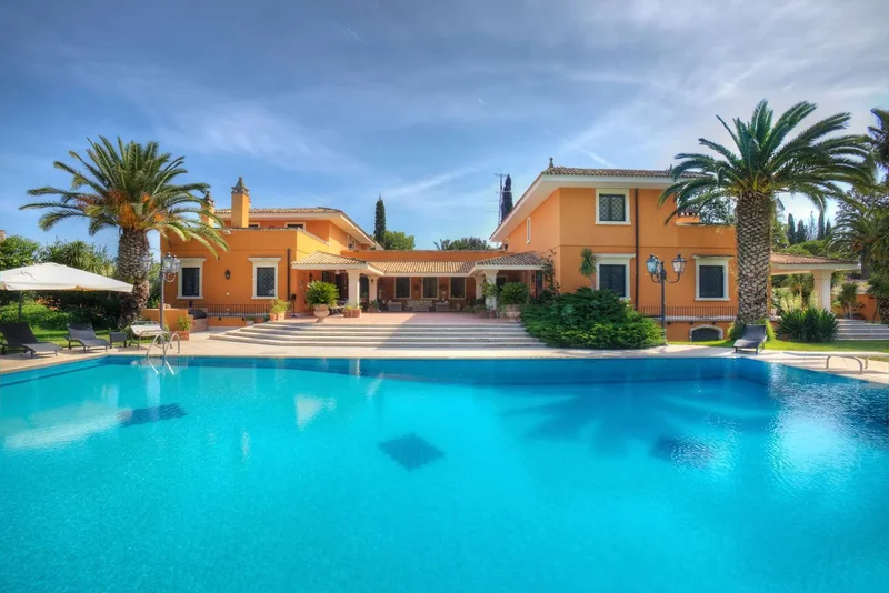 Villa for sale in Lecce