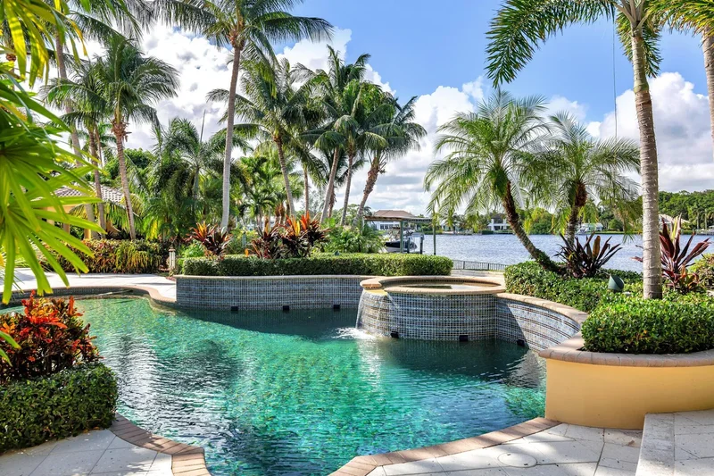 19223 Riverside Drive, Tequesta, Florida, United States. - Photo 52
