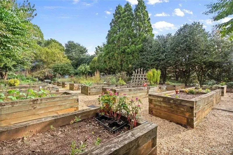 406 Sweet Apple Circle, Roswell, Georgia, United States. - Photo 37