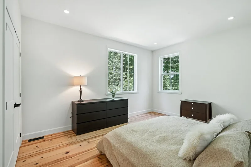 108 Rue Bellevue, Bromont, Quebec, Canada. - Photo 36