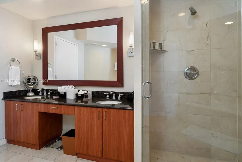 18001 Collins Ave 2109, Golden Beach, Florida, United States. - Photo 9