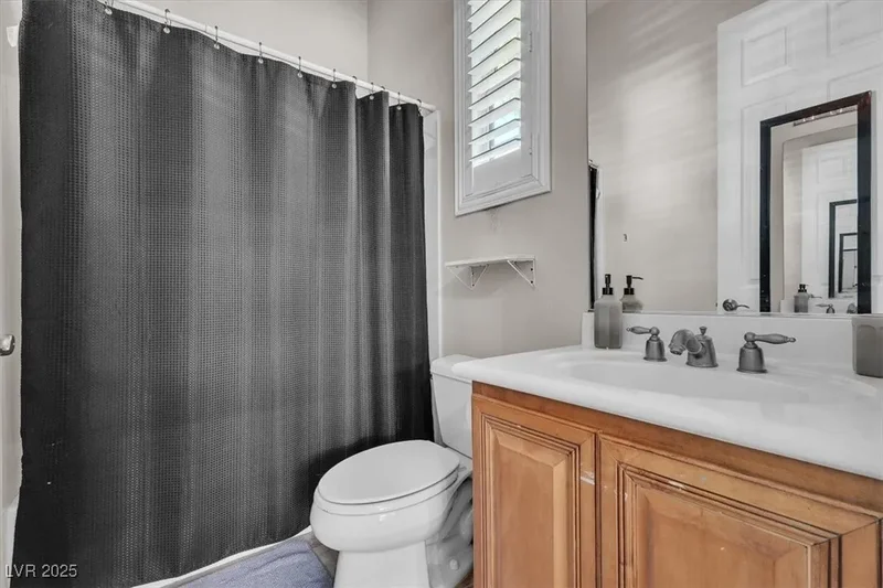 7239 Abbeville Meadows Avenue, Las Vegas, Nevada, United States. - Photo 13