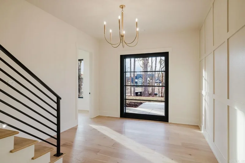 4 Bedrooms Single Family Detached