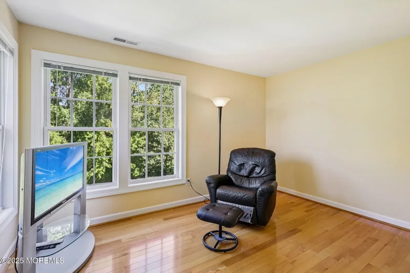 9 Bennett Court, Marlboro, NJ 07746, Marlboro Township, New Jersey, United States. - Photo 37