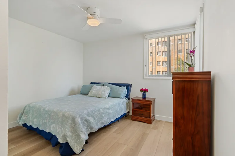 1 3rd Place 2, Long Beach, CA 90802, Signal Hill, California, United States. - Photo 16