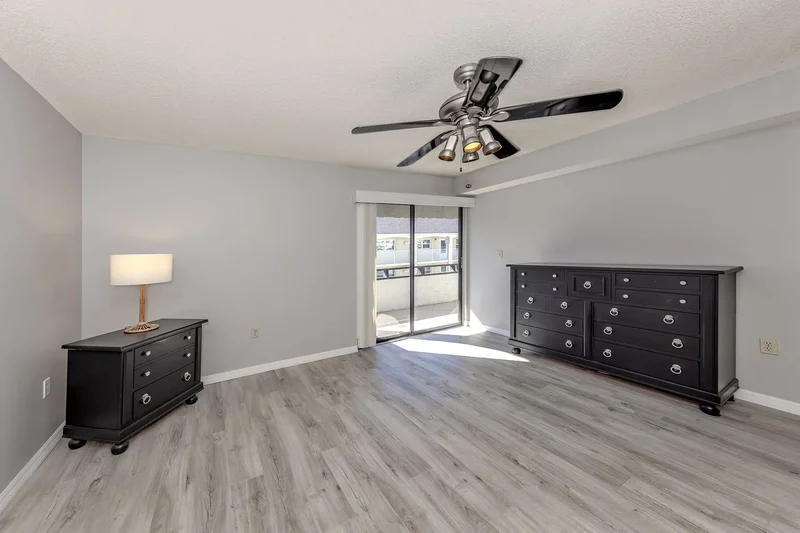 1555 Tarpon Center Drive , 255, Venice, FL 34285, Venice, Florida, United States. - Photo 20
