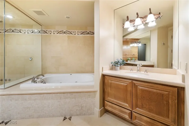 9103 Alta Drive 207, Las Vegas, Nevada, United States. - Photo 36