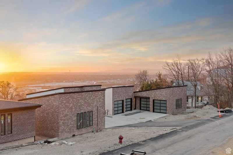 603 N DARWIN ST E, Salt Lake City, Utah, United States. - Photo 44