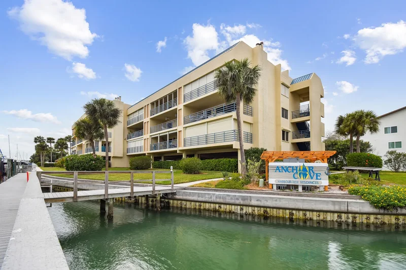 363 Pinellas Bayway S , 54, Tierra Verde, FL 33715, St. Petersburg, Florida, United States. - Photo 25
