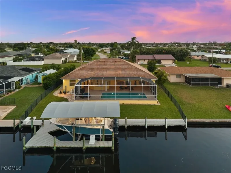 211 SE 37th Lane, Cape Coral, FL 33904, Cape Coral, Florida, United States. - Photo 39