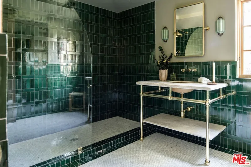 2110 Hill Drive, Los Angeles, California, United States. - Photo 40