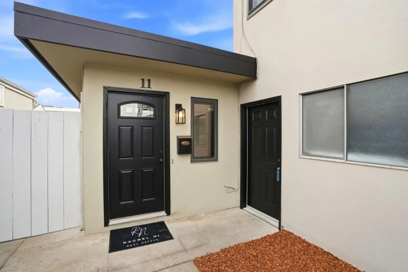 11-15 Spruce Street, Millbrae, California, United States. - Photo 6