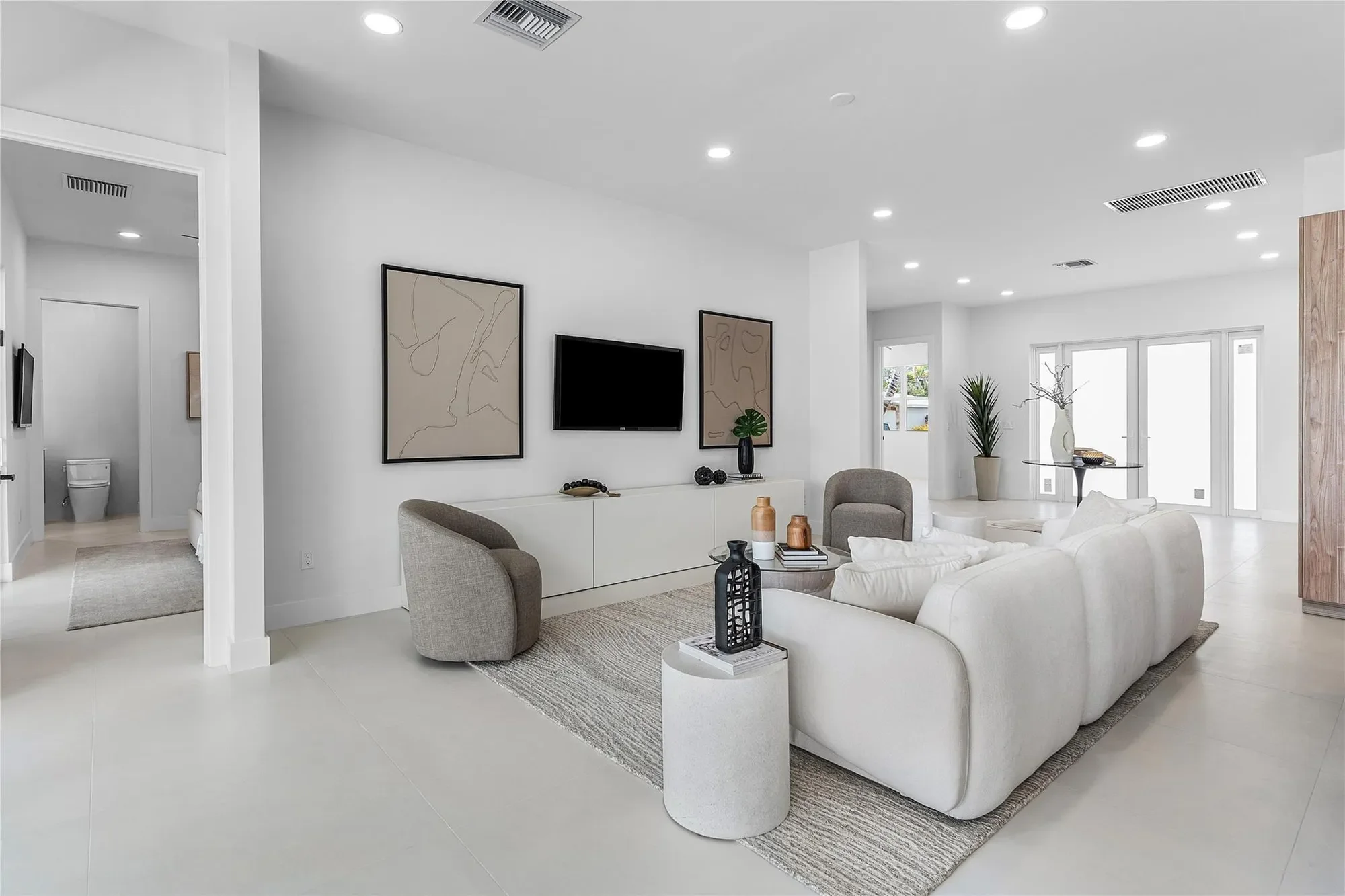 171 SE 4th Ct, Pompano Beach, Florida, United States. - Photo 6