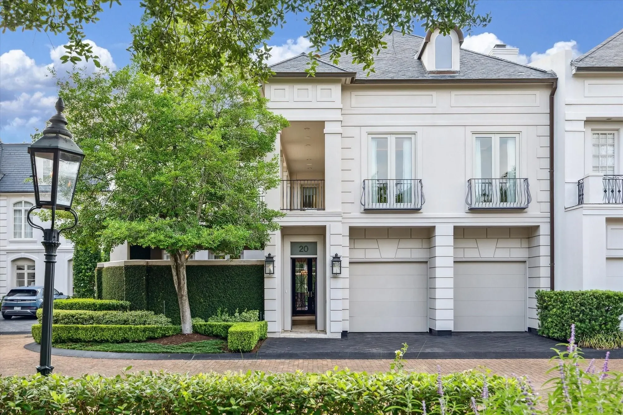 20 Eaton Square, Houston, Texas, United States. - Photo 3