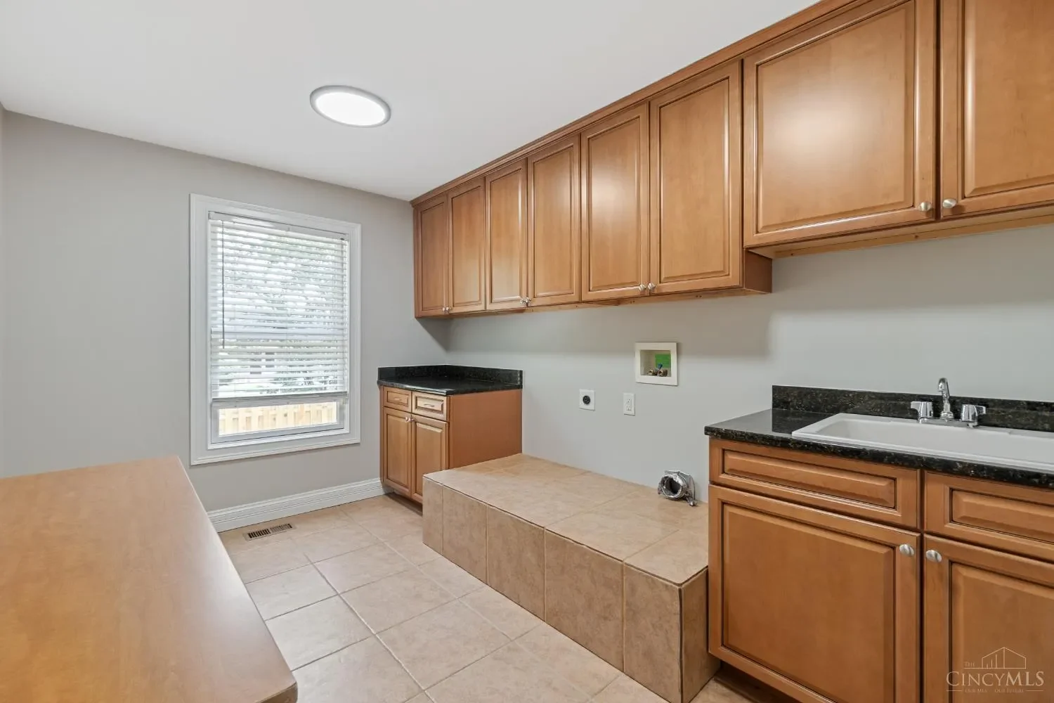 163 Compton Road, Wyoming, OH 45215, Wyoming, Ohio, United States. - Photo 32