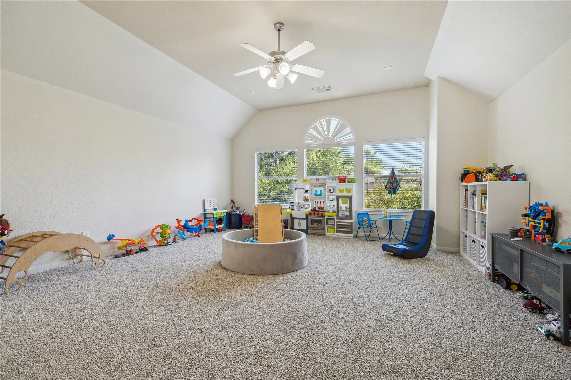 11911 Lake Mead Lane, Humble, TX 77346, Humble, Texas, United States. - Photo 9