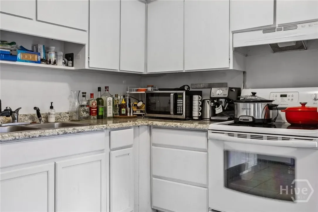 512 Barnard Street, Savannah, Georgia, United States. - Photo 37