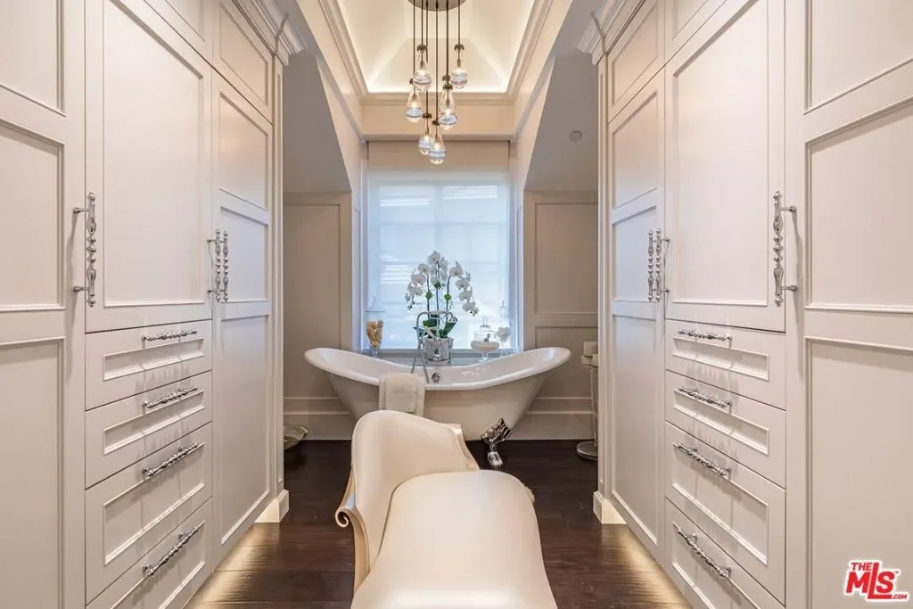 5076 Island Forest Place, Thousand Oaks, California, United States. - Photo 26