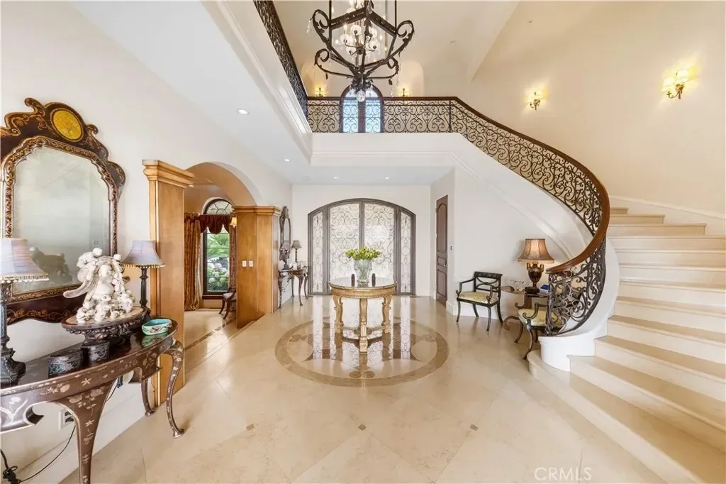 64 Laurel Drive, Rolling Hills, California, United States. - Photo 18