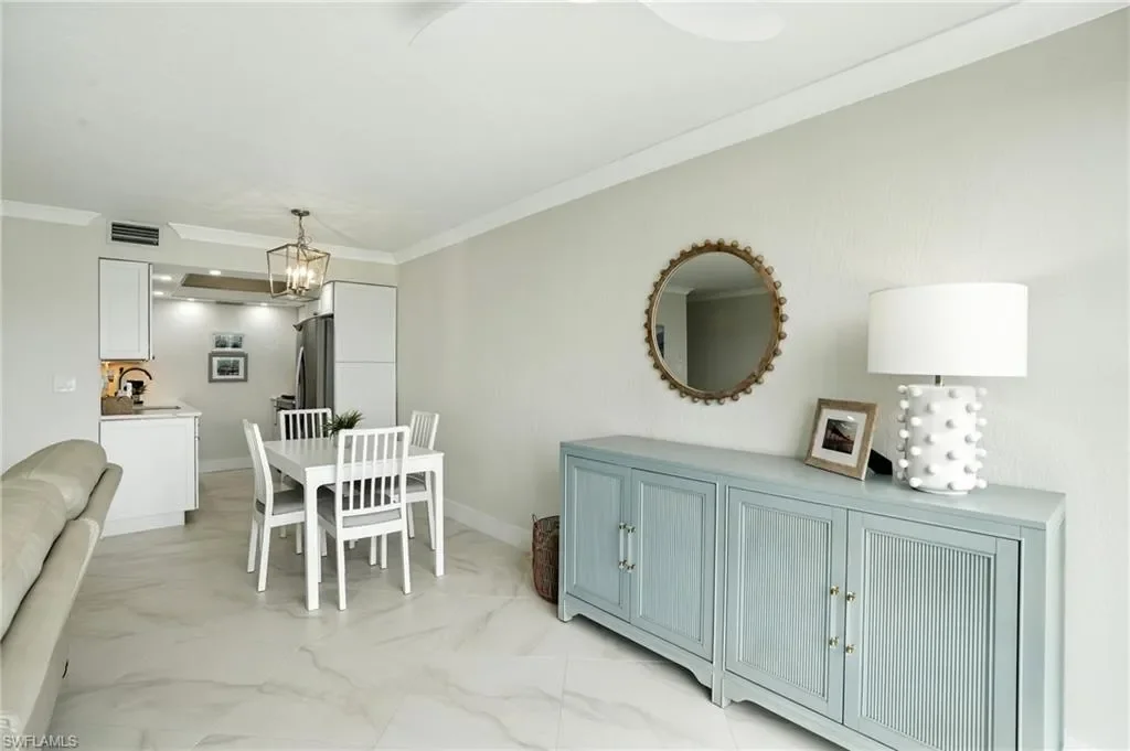 Gallery photo 6