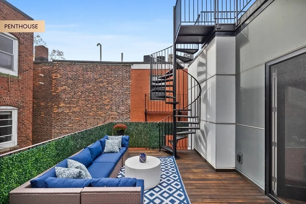 133 Salem St, Boston, Massachusetts, United States. - Photo 4