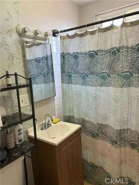 1233 West 33rd Street, Long Beach, CA 90810, Carson, California, United States. - Photo 7
