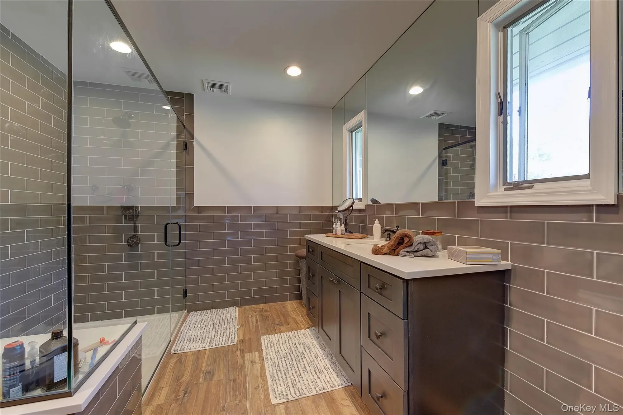 189 Old Westbury Road, Old Westbury, NY 11568, Old Westbury, New York, United States. - Photo 10