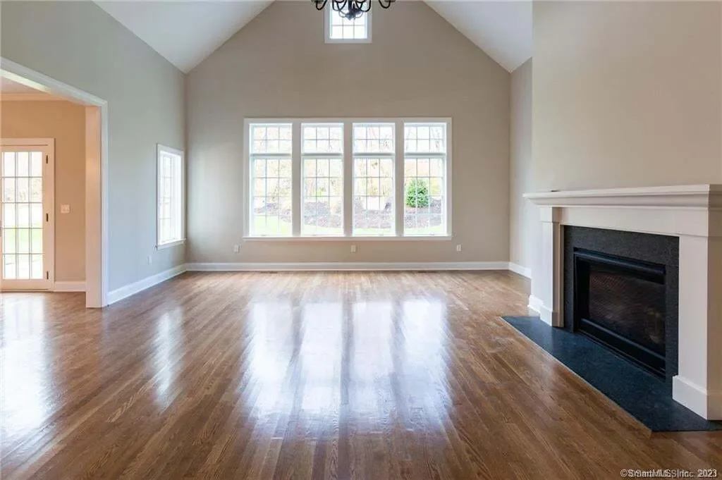 Gallery photo 4