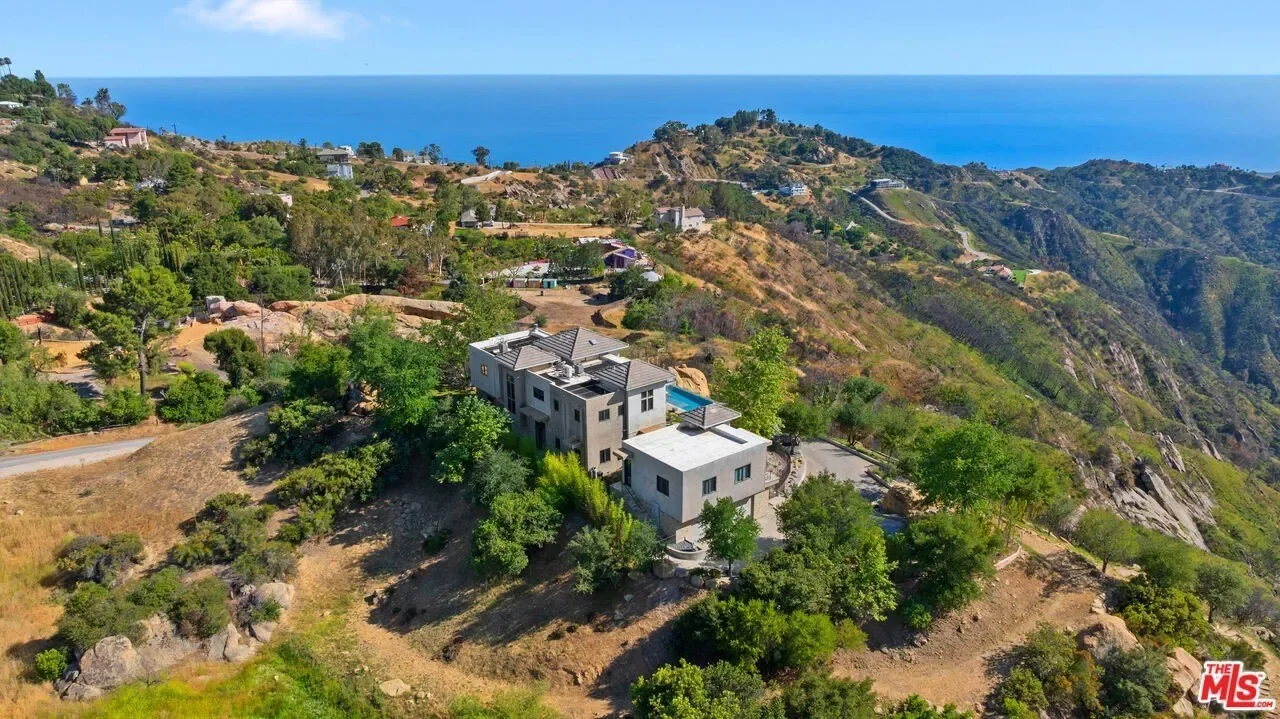 301 Loma Metisse Rd, Malibu, CA, 90265, USA, Malibu, California, United States. - Photo 14