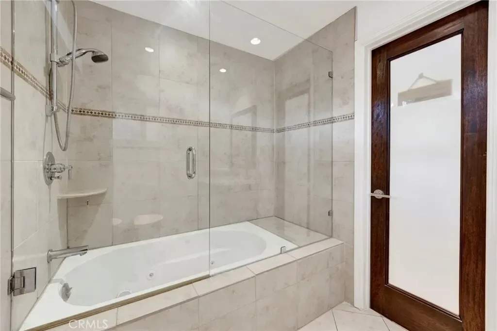 3398 Floyd, Los Angeles, California, United States. - Photo 22