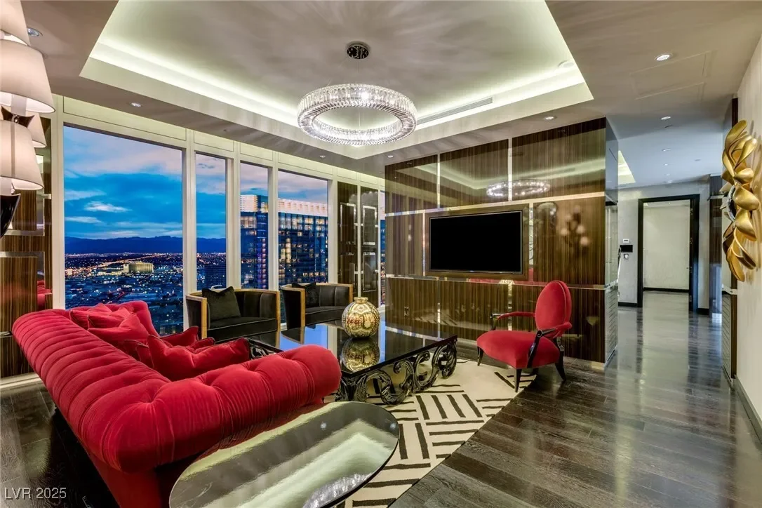 3750 Las Vegas Boulevard 4107, Las Vegas, Nevada, United States. - Photo 38