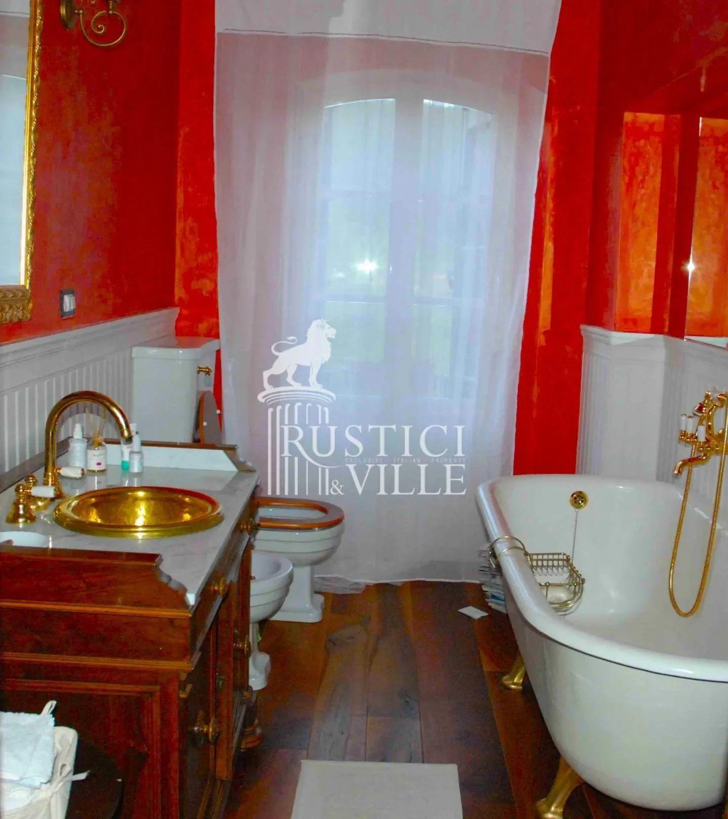 Gallery photo 6