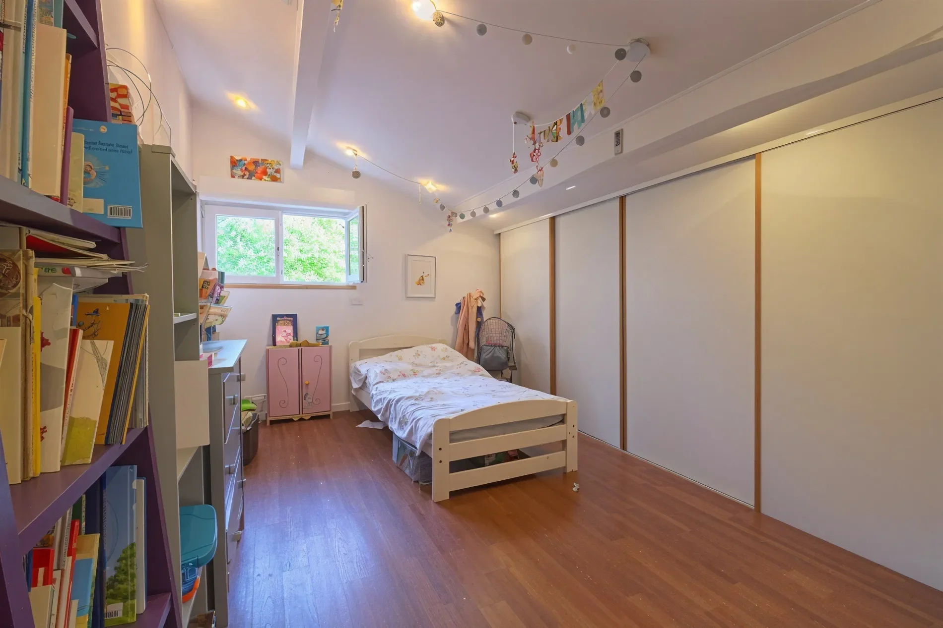 Gallery photo 10