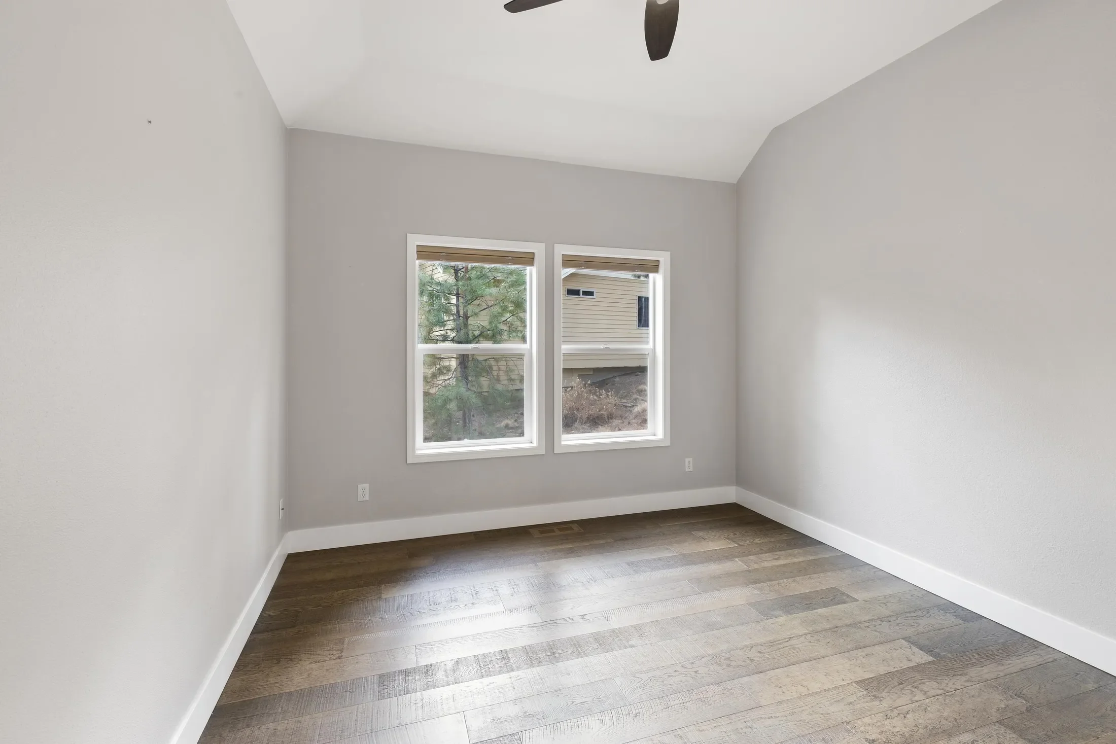 3563 NW McCready Drive, Bend, Oregon, United States. - Photo 9