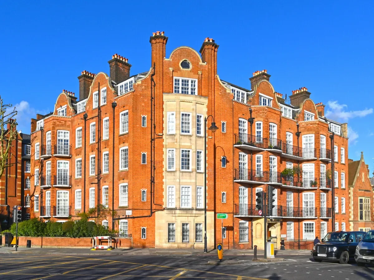 Cheyne Walk, London, SW3, London, England, United Kingdom. - Photo 11