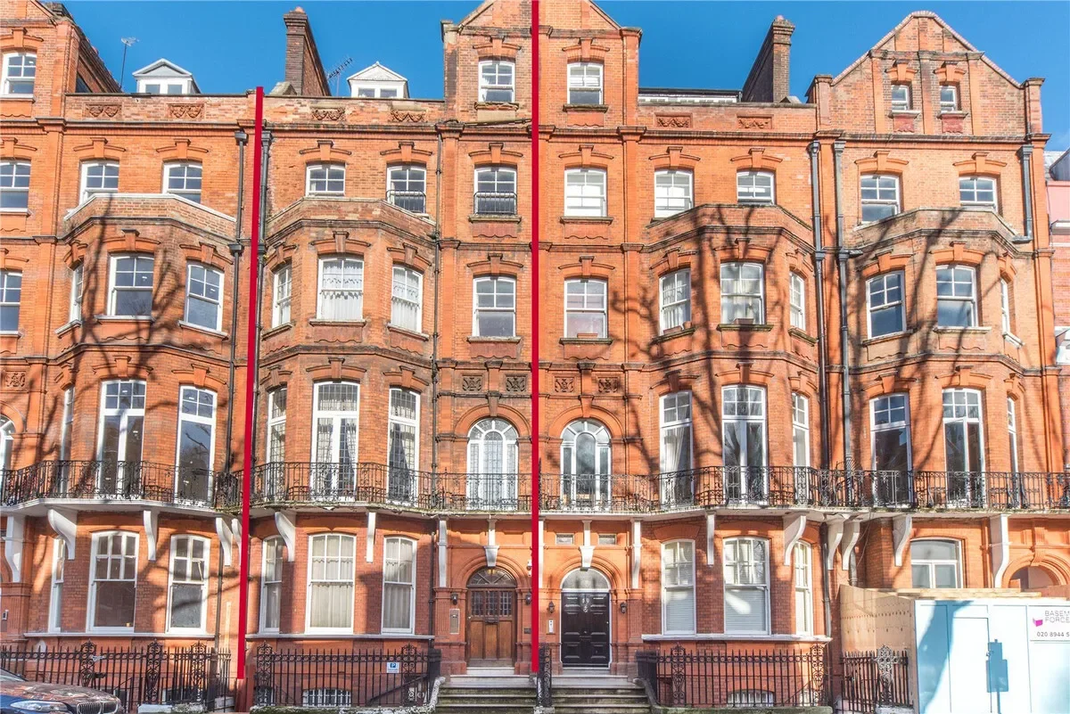 Kensington Court, London, W8, London, England, United Kingdom. - Photo 15