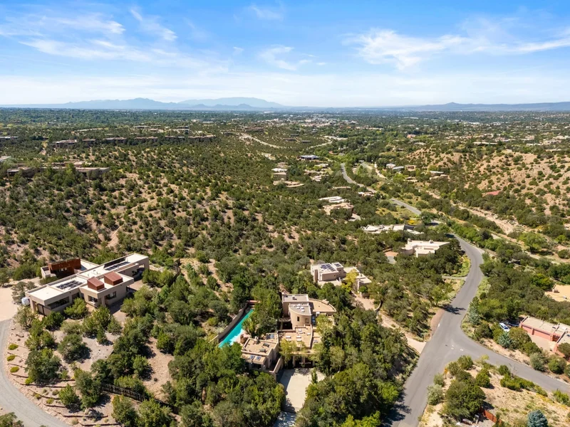 1256 Vallecita Drive, Santa Fe, NM 87501, Santa Fe, New Mexico, United States. - Photo 54