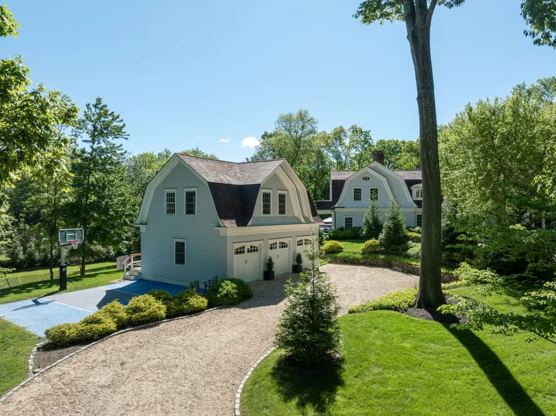 8 East Huxley Drive , Lloyd Harbor, NY 11743, Lloyd Harbor, New York, United States. - Photo 33