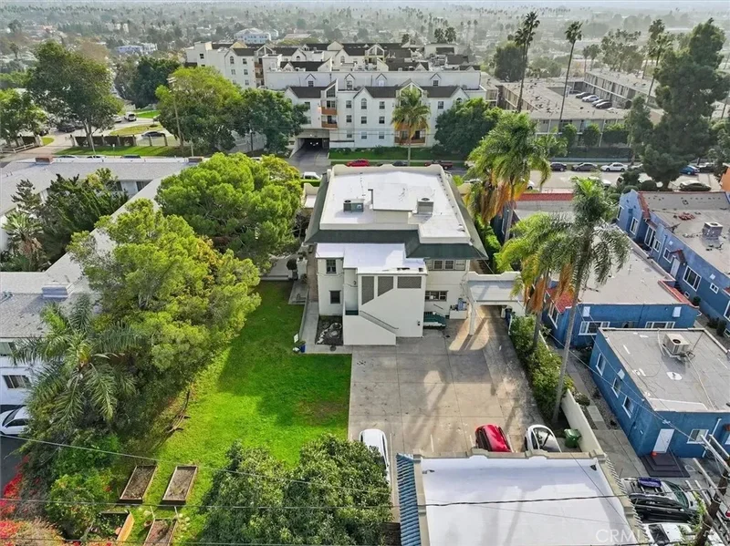 3741 W 27th, Los Angeles, California, United States. - Photo 40