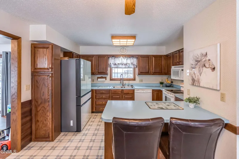 2234 Sherman Drive, Bismarck, ND 58504, Bismarck, North Dakota, United States. - Photo 12