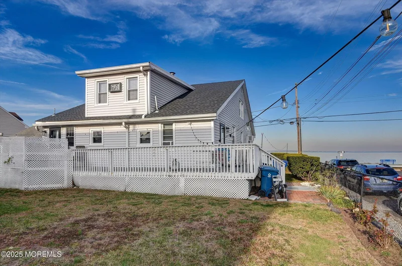 238 Shoreland Circle, Laurence Harbor, NJ 08879, Old Bridge Township, New Jersey, United States. - Photo 64