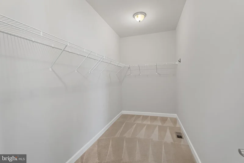815 HOLDEN RD ROAD, FREDERICK, MD 21701, Frederick, Maryland, United States. - Photo 25
