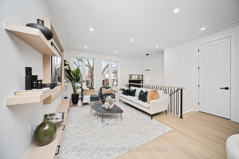 67 Lesmount Avenue, Toronto, ON, M4J 3V7, CANADA, Toronto, Ontario, Canada. - Photo 13