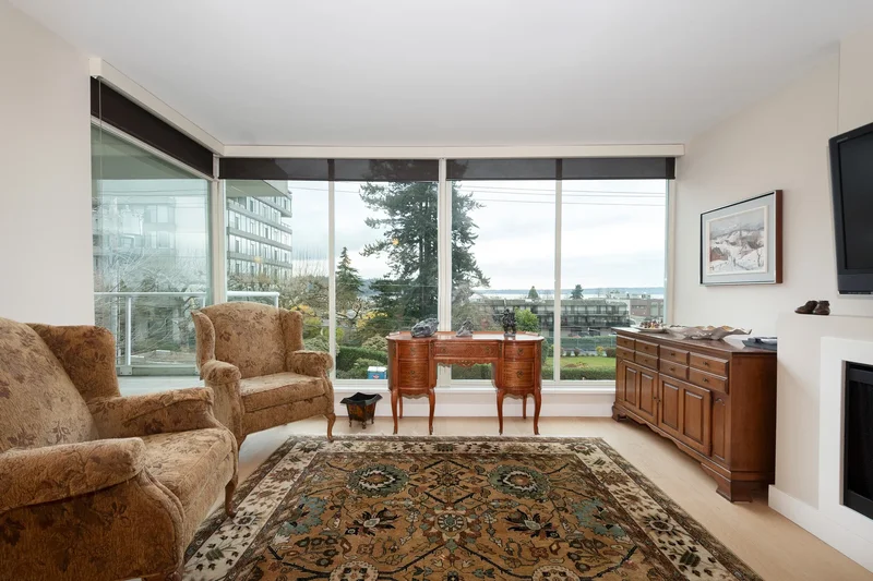 1455 Duchess Avenue  301, West Vancouver, BC V7T 1H7, West Vancouver, British Columbia, Canada. - Photo 6
