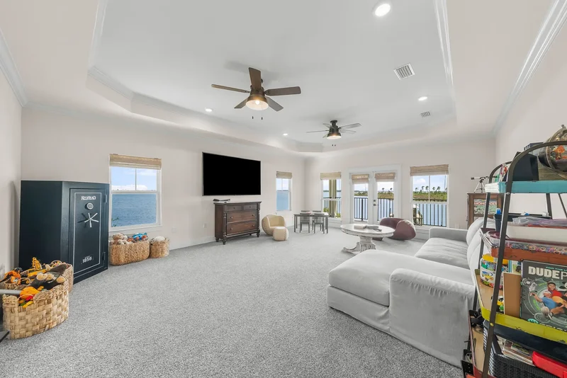 389 Confidence Way , Southport, FL 32409, Panama City, Florida, United States. - Photo 26