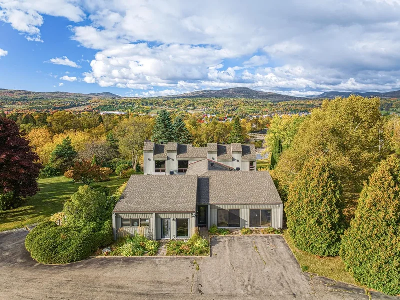 55 Rue des Sillons, Baie-Saint-Paul, Quebec, Canada. - Photo 6
