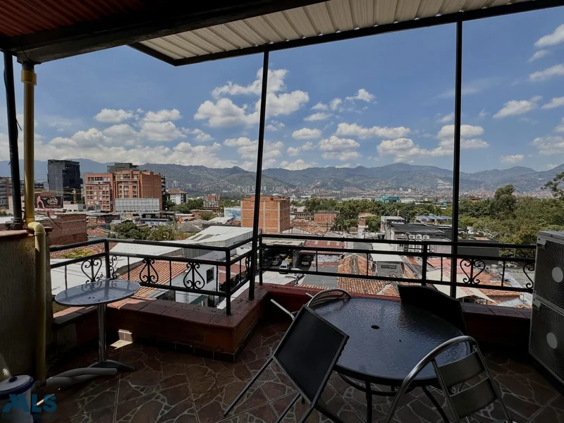 2 buildings for sale one block from parque poblado